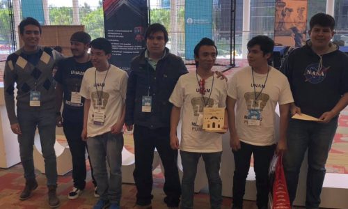 First Place "Limpiadores de Playa" - Biorobotics Team